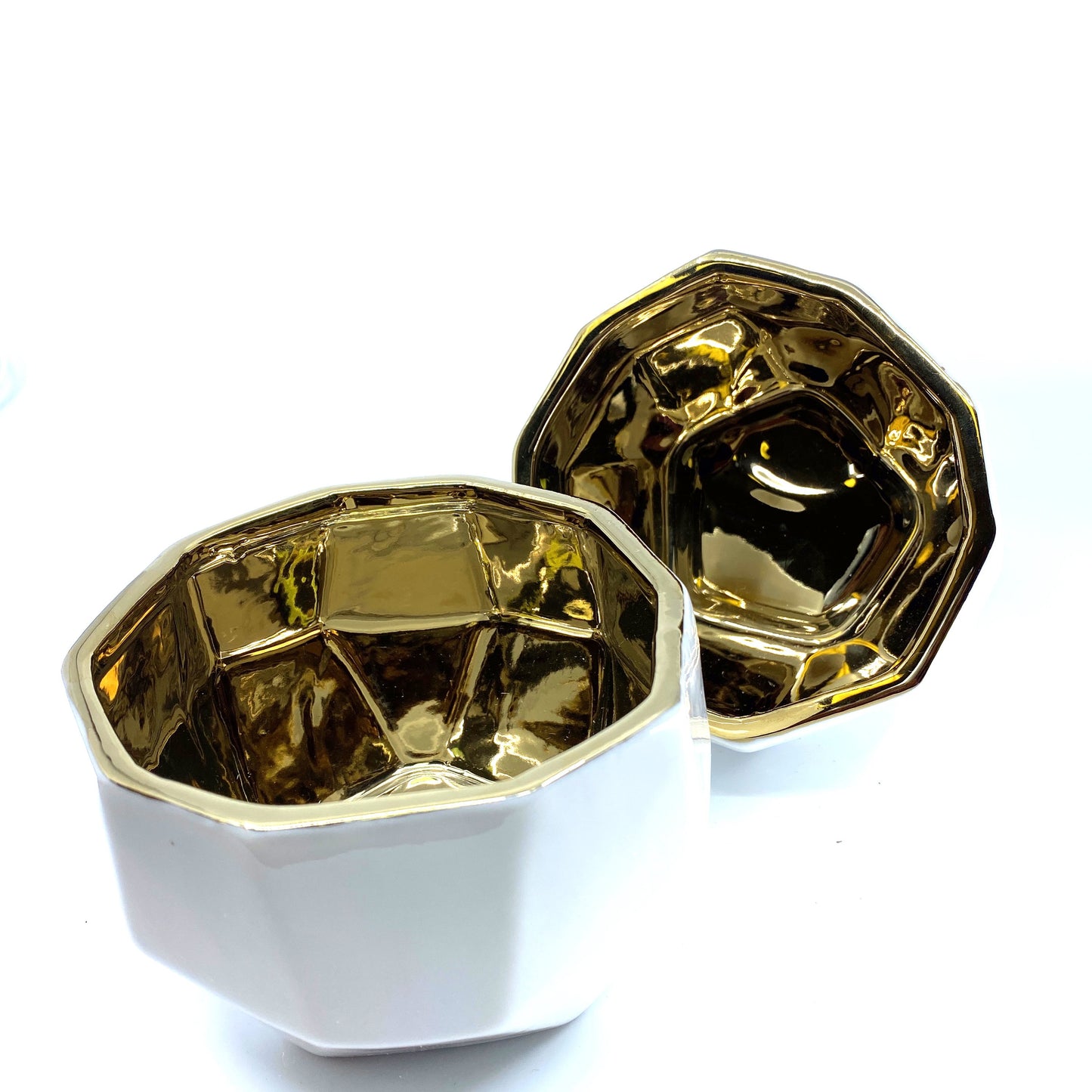 Handmade Elegant White & Gold Ceramic Planter Pot – Stylish Decorative Indoor Plant Pot