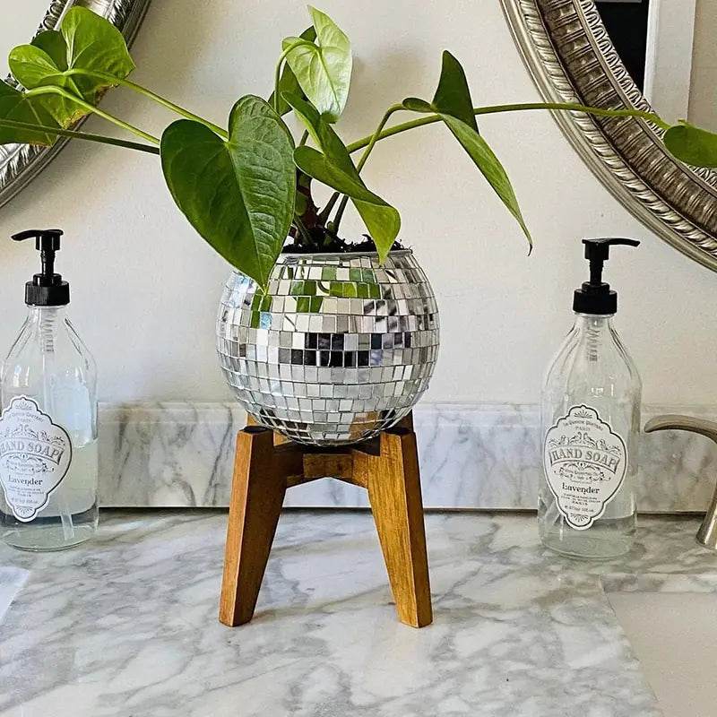 Mirror Magic Plant Holder – Reflective Hanging Planter for Indoor & Outdoor Garden Decor - UrbanSprout